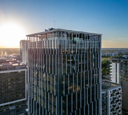 Sky Office_roof-terrace_glass viewing platform