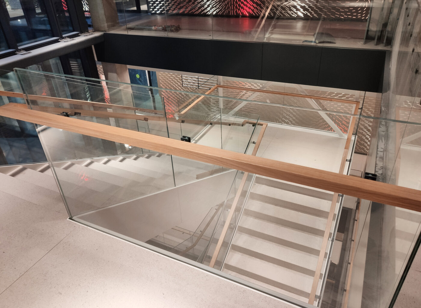 glass-railing-profile-S7